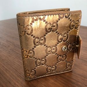 Gucci wallet 100% authentic